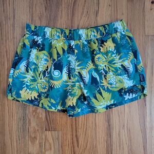 Patagonia Barely Baggies Shorts Wild Waratah Teal Floral Small